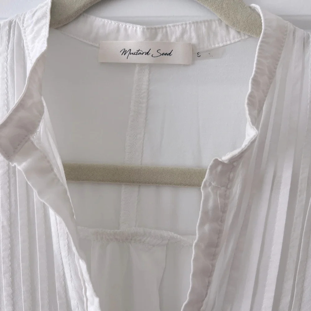 Women’s White Blouse Top Loose Fit Flowy Short Sleeve Basic Everyday Casual - Picture 8 of 11